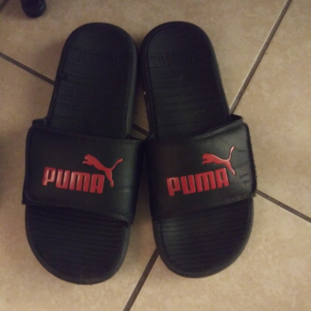 puma slides